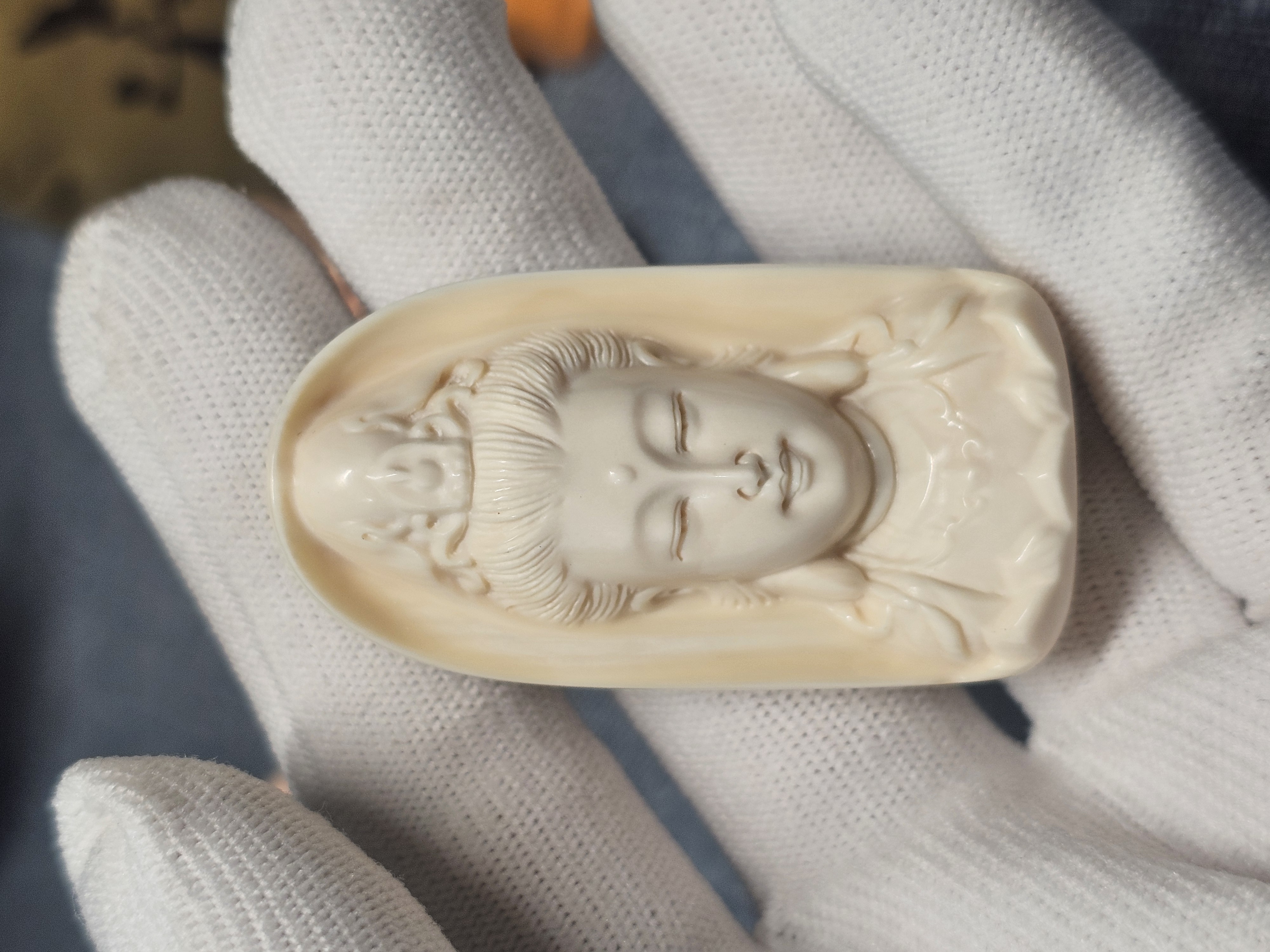 天然猛犸牙手工观音吊坠