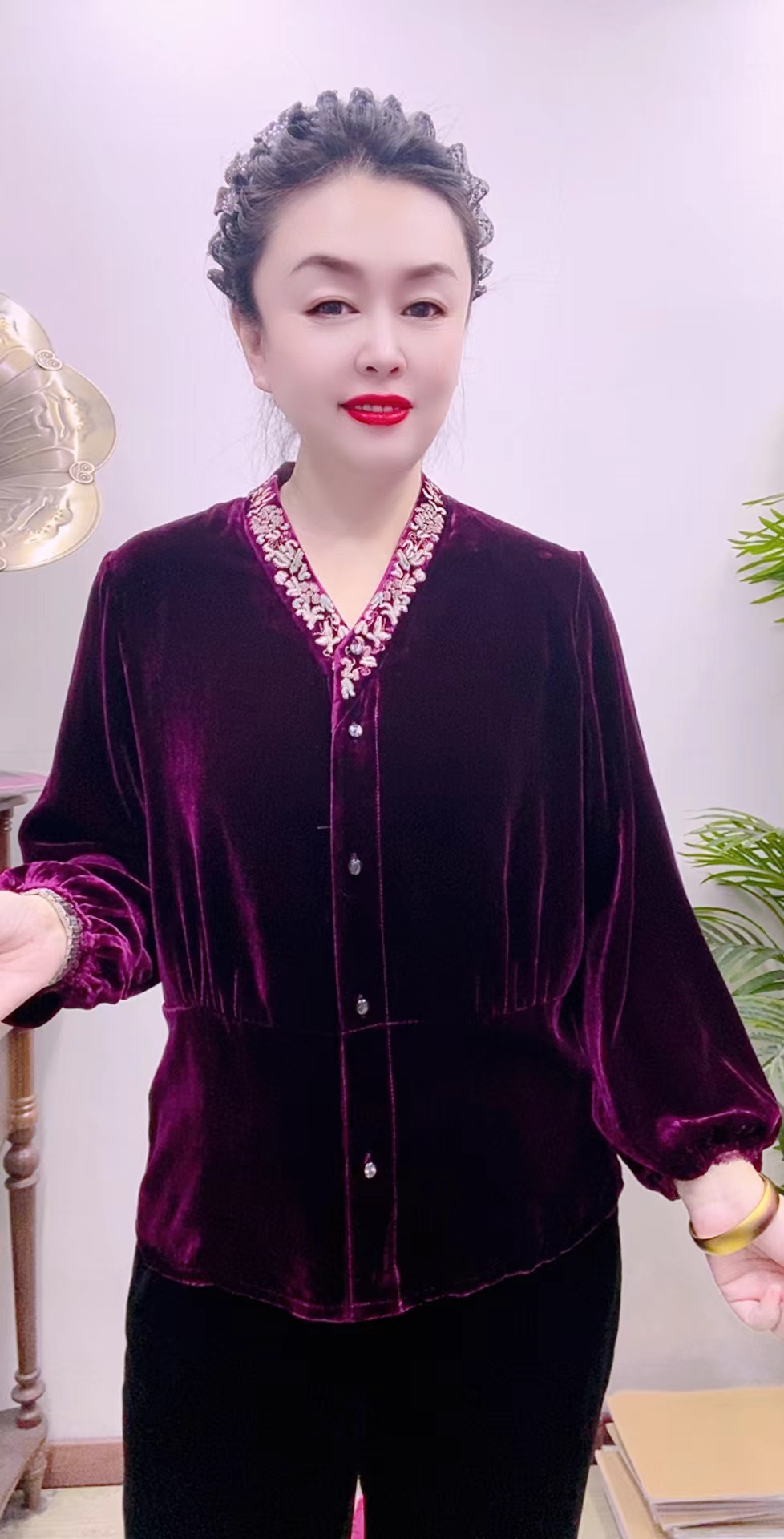 桑蚕丝小衫时尚高档气质百搭减龄宽松大码10A2257