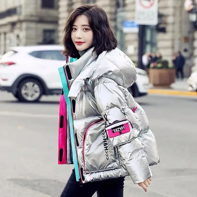 撞色亮面免洗羽绒服女短款2023新款小个子炸街面包服韩版宽松外套