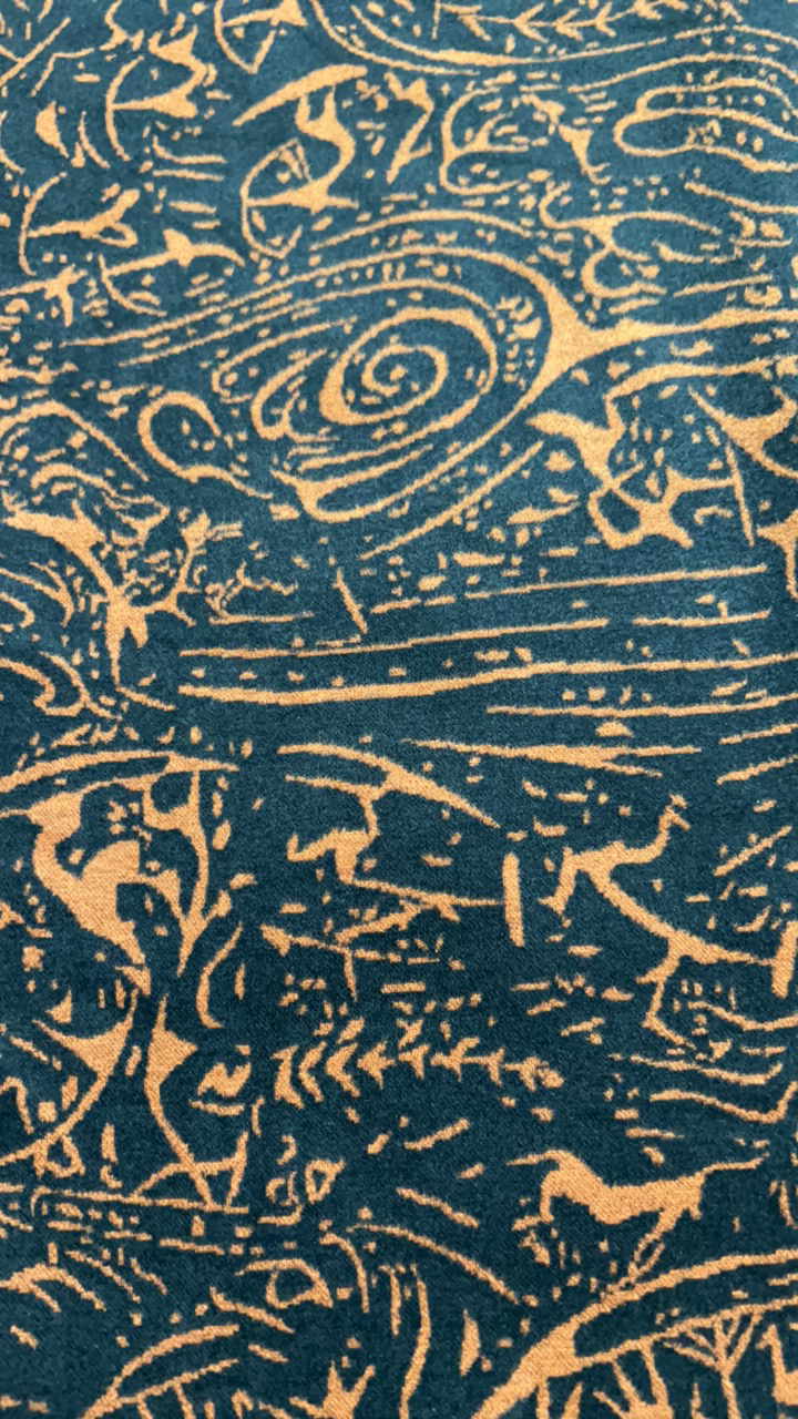 蚕丝织花奥羊绒柔软舒适透气亲肤冬款