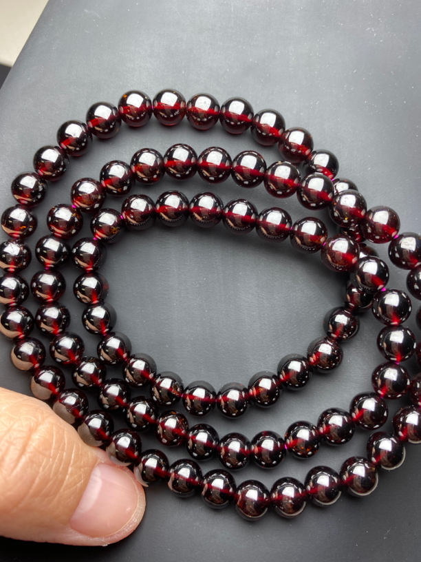 9a酒红色高品质石榴石卡5.8毫米三圈手链