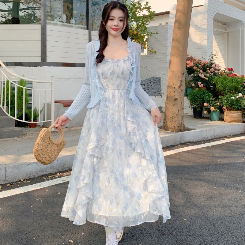 小清新荷叶边吊带裙子女装春秋新款法式中长款收腰显瘦A字连衣裙