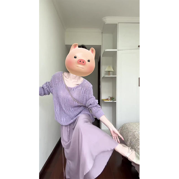 2025春秋女镂空露肩长袖针织毛衣罩衫紫色松紧腰A字半身裙两件套