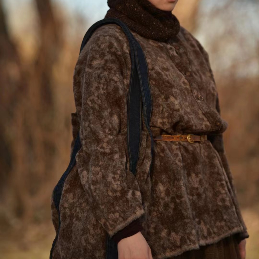 7折款左岸迷香羊毛混纺上衣1026套头休闲宽松复古文艺百搭印花