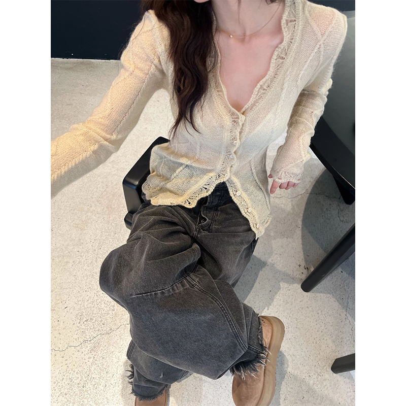 法式温柔蕾丝设计修身显瘦针织开衫女2025秋季新款超好看小众上衣