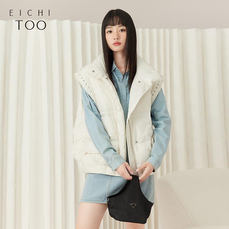 爱居兔冬季拼接设计时尚立领羽绒马甲EWRBJ4N703A