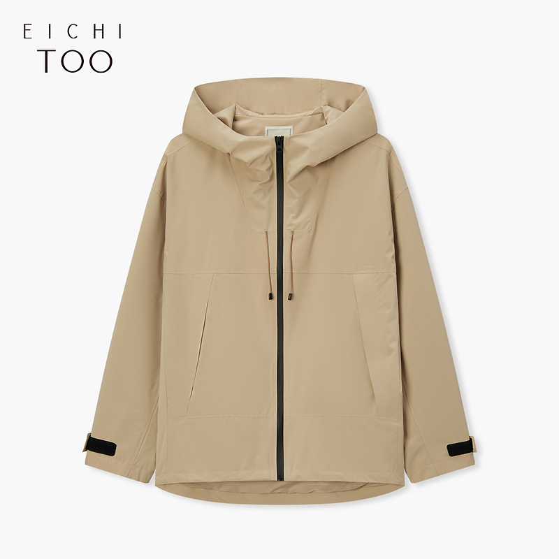 A爱居兔秋季新款时尚挺括保暖防风连帽风衣外套EWFAJ3P004A