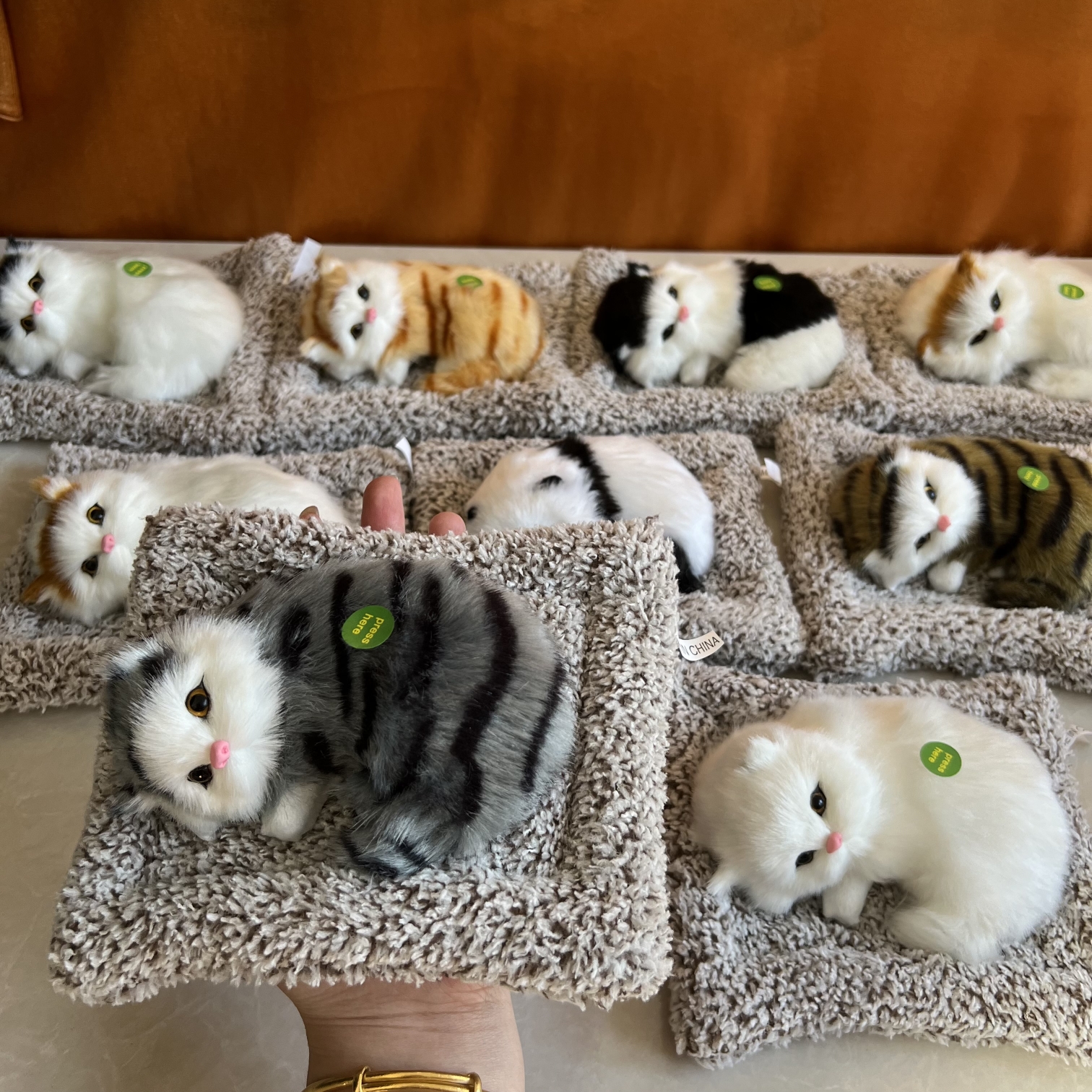 活性炭仿真猫咪汽车摆件男女车内装饰高档装饰品中控台车载装饰品