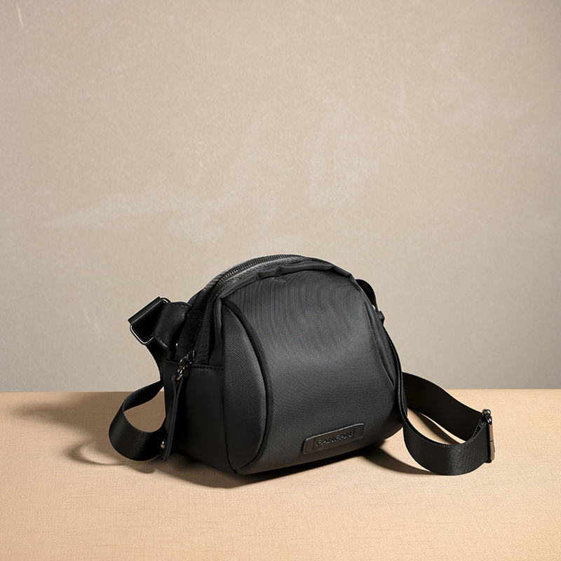 包包2022新款时尚百搭斜挎包洋气单肩包纯色牛津布精致秋冬小包包