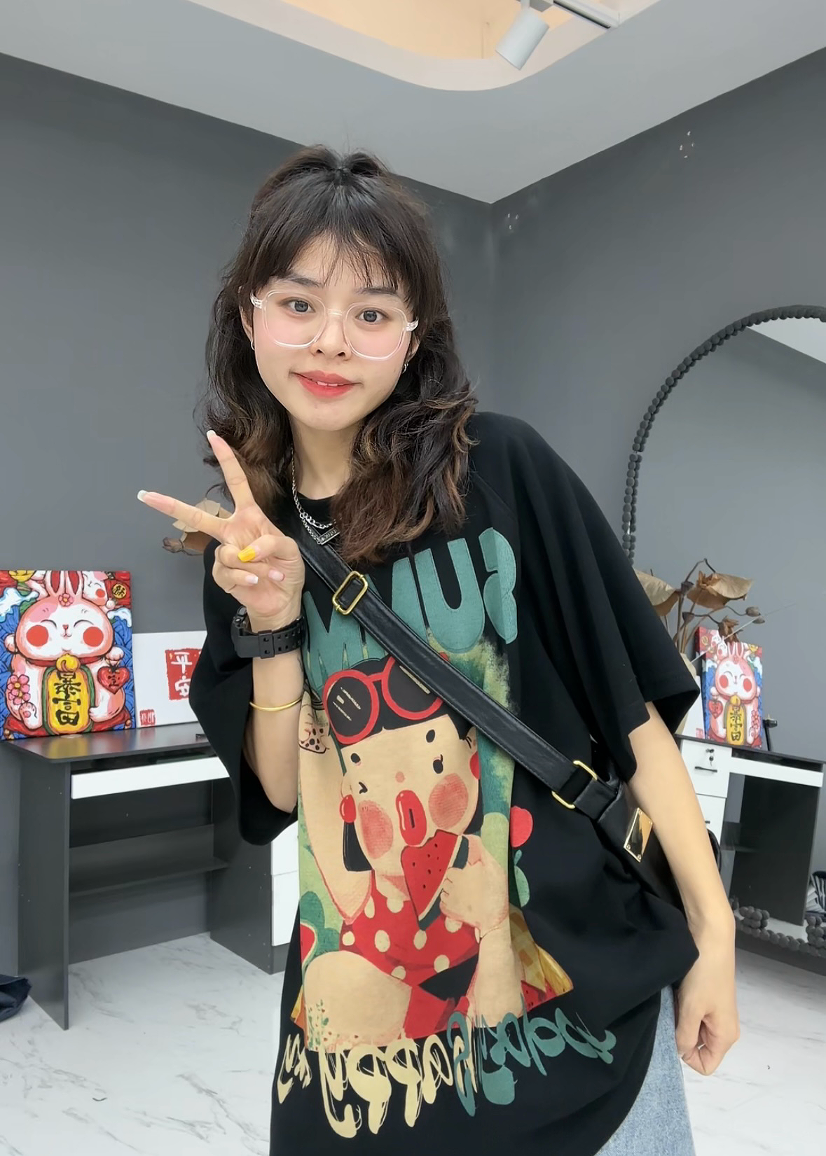 惜亦夏季爆款时尚百搭潮流宽松大版圆领吃瓜女孩insT恤糖豆5901