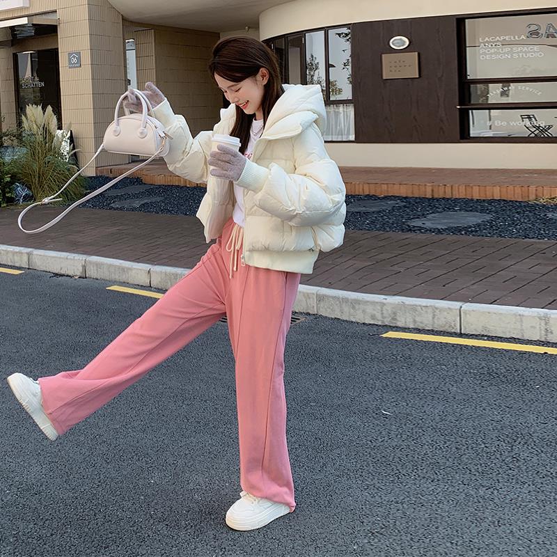 白色时尚连帽羽绒服女短款2023冬新款韩版小个子设计感炸街面包服