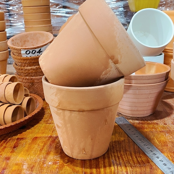 红陶20CM以下1-13×13两个
