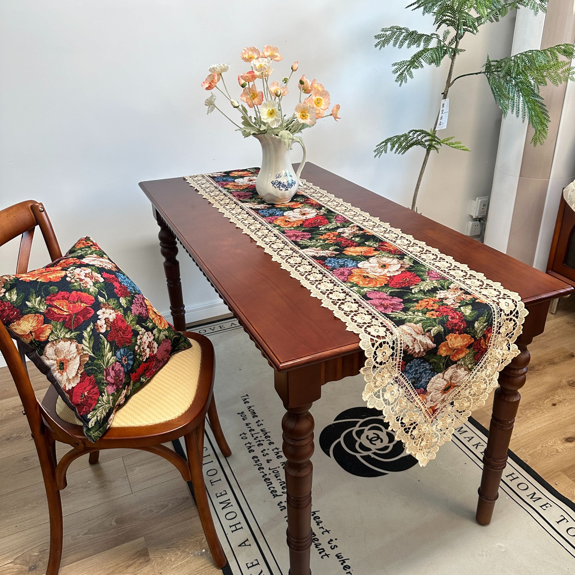 复古花卉茶几斗柜餐边柜蕾丝桌旗软装厨房浴室松弛感营造神器