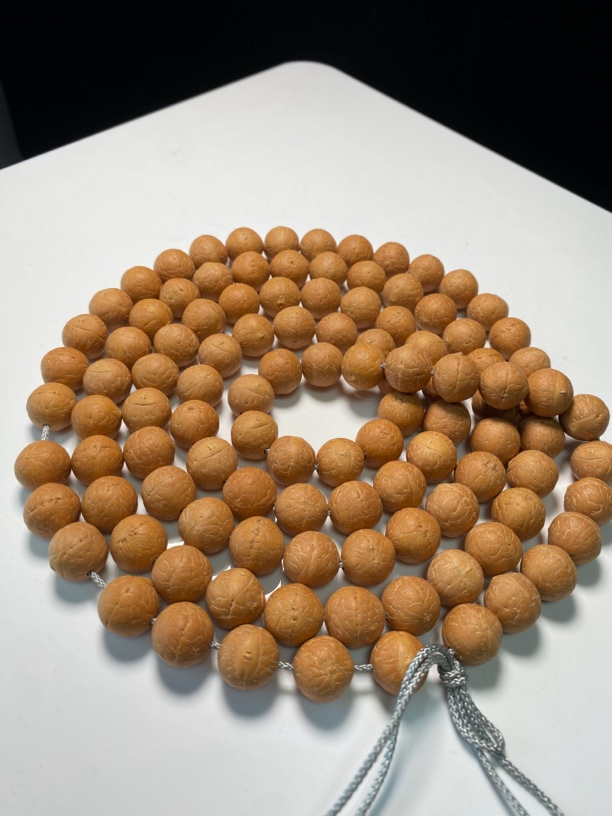 头挑，12mm长串，厚皮壳铁籽！奶油皮凤眼菩提，24年新籽！