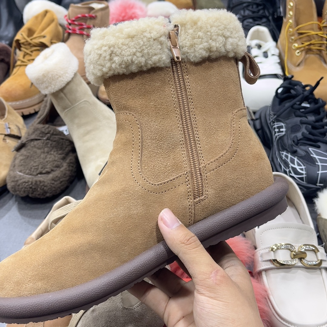 时尚百搭修腿雪地棉女鞋皮毛一体