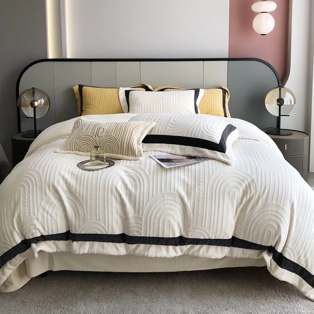 2024新款-凯勒雪芙绒全消光高克重牛奶绒云绒四件套加绒