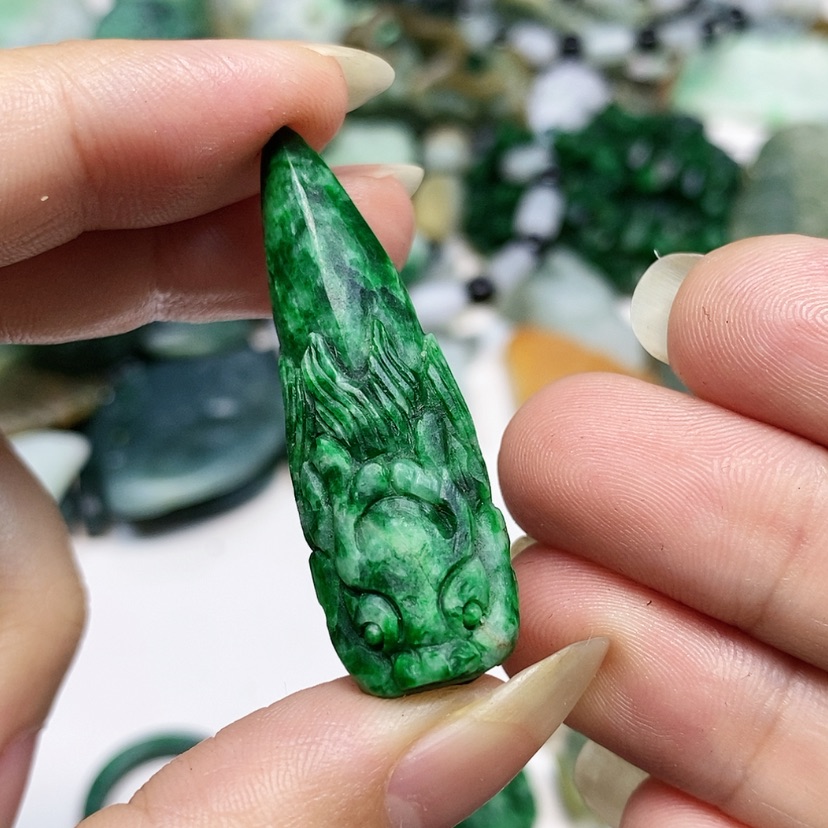 【闪购商品】定制翡翠未镶嵌翡翠