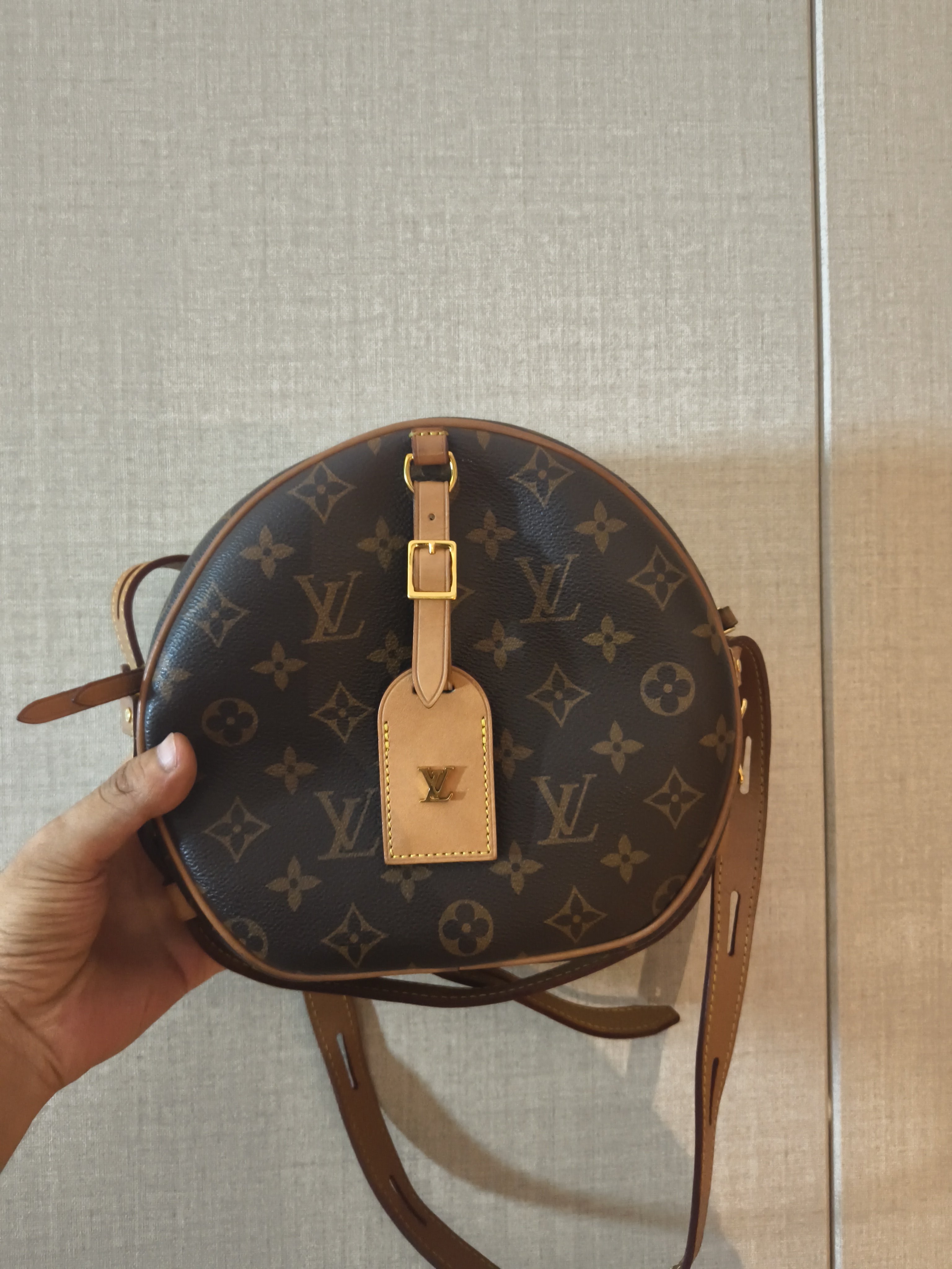 95新 LV lv经典老花大圆饼