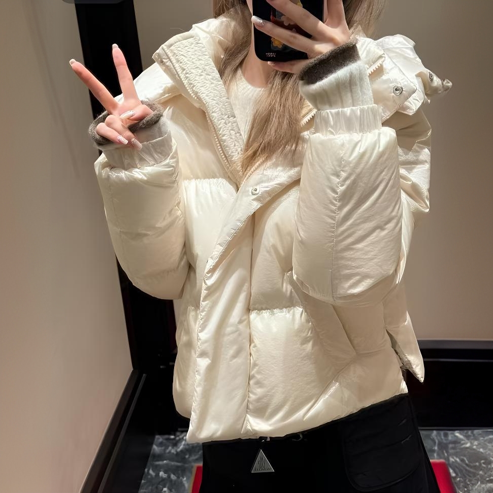【正品支持鉴定】蒙可 人鱼姬微闪珠光女款冬季羽绒外套女装