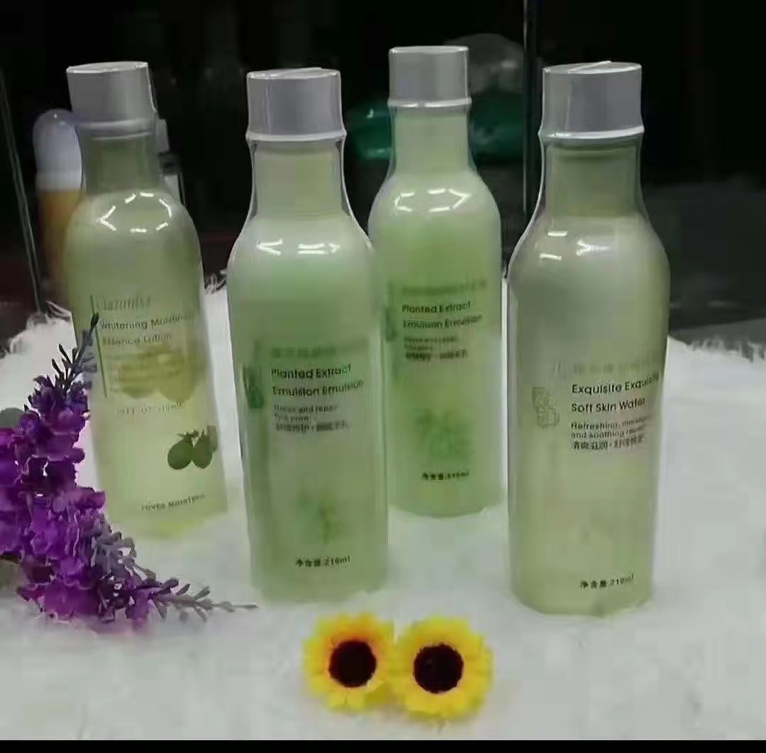 爱润植萃焕颜水乳套装