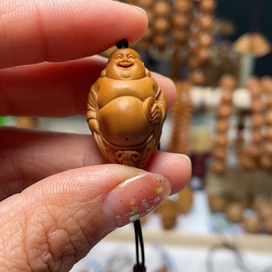 橄榄核核雕橄榄核
