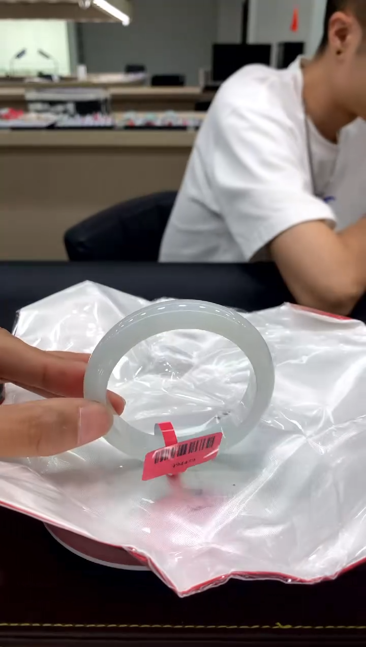 【闪购商品】翡翠手镯未镶嵌12