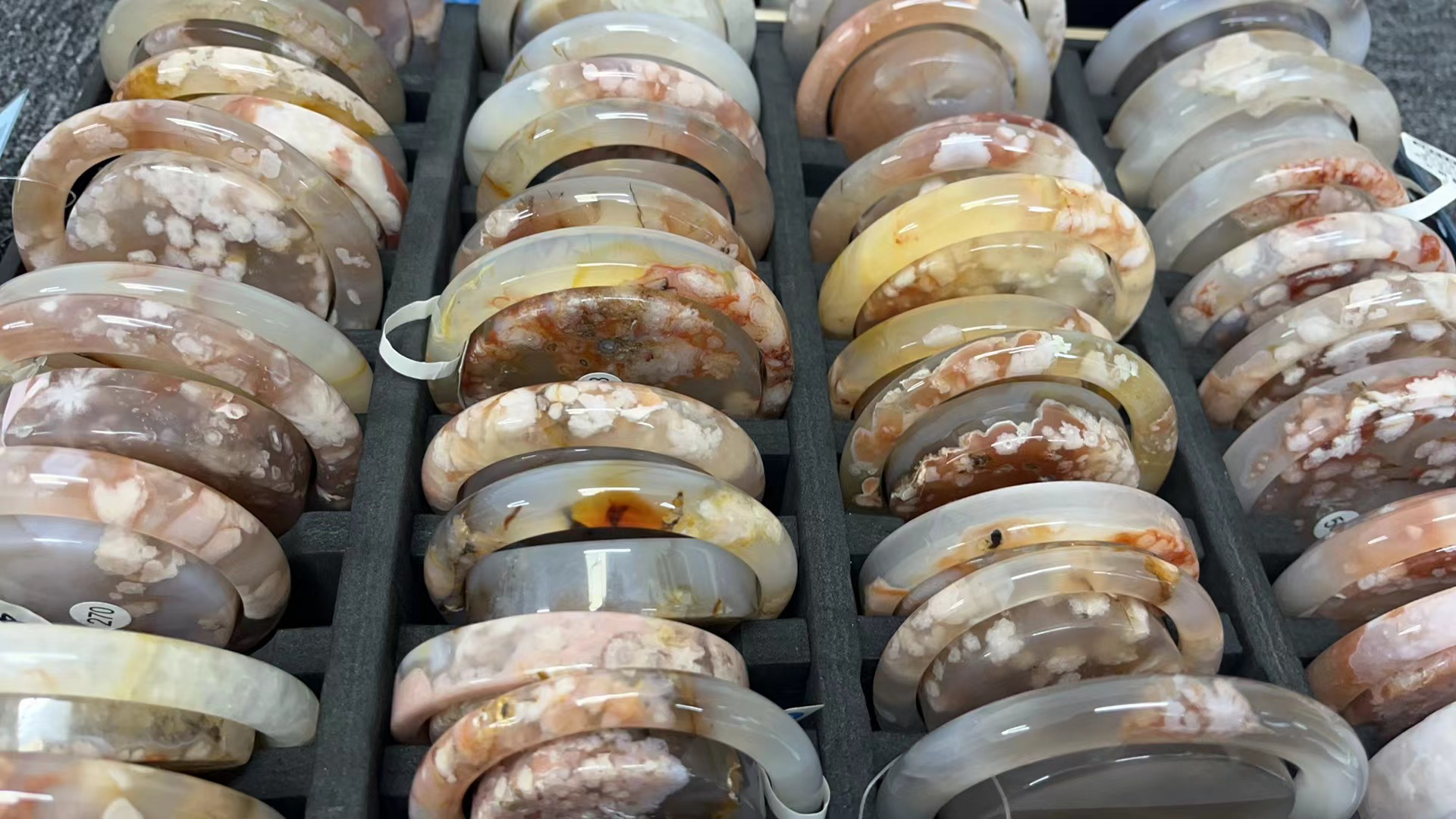 美玉号【念到名字的宝在此链接下单】天然樱花玛瑙手镯随机发货