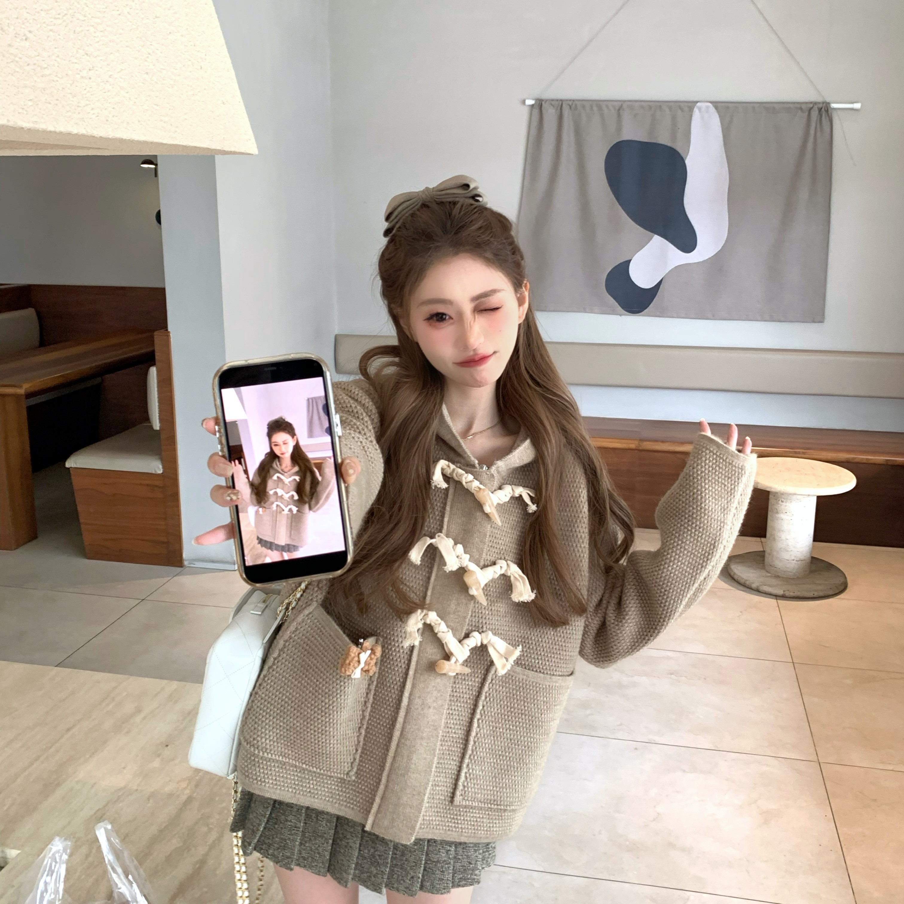 F  COOLLINE林子熙 可可椰椰 高克重chao厚实牛角扣针织外套套组