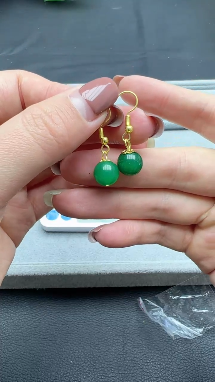 【闪购商品】翡翠耳饰未镶嵌011