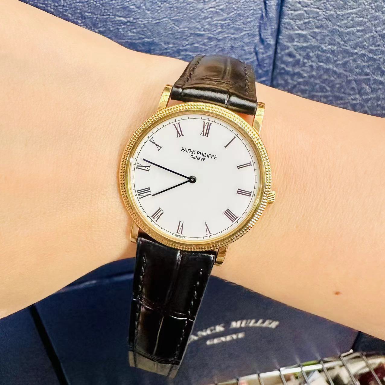 95新 Patek Philippe/百达翡丽 黄金/手动机械/32mm/240618003