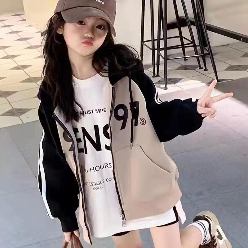 女童外套2023新款秋装洋气儿童时髦运动秋冬款卫衣炸街网红中大30