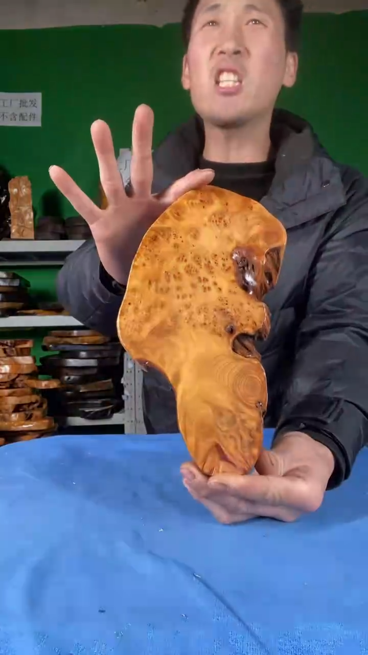 【闪购商品】香杉木根雕小楠工艺截图为准