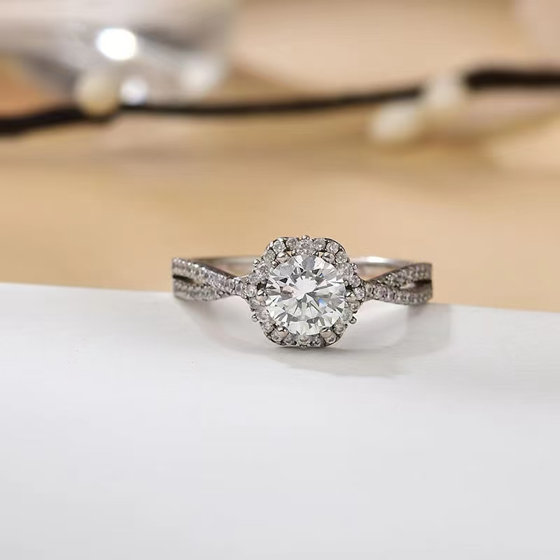 925银莫桑石银制品 [艾莎公主]0.5-2克拉结婚奢华经典订婚女戒求