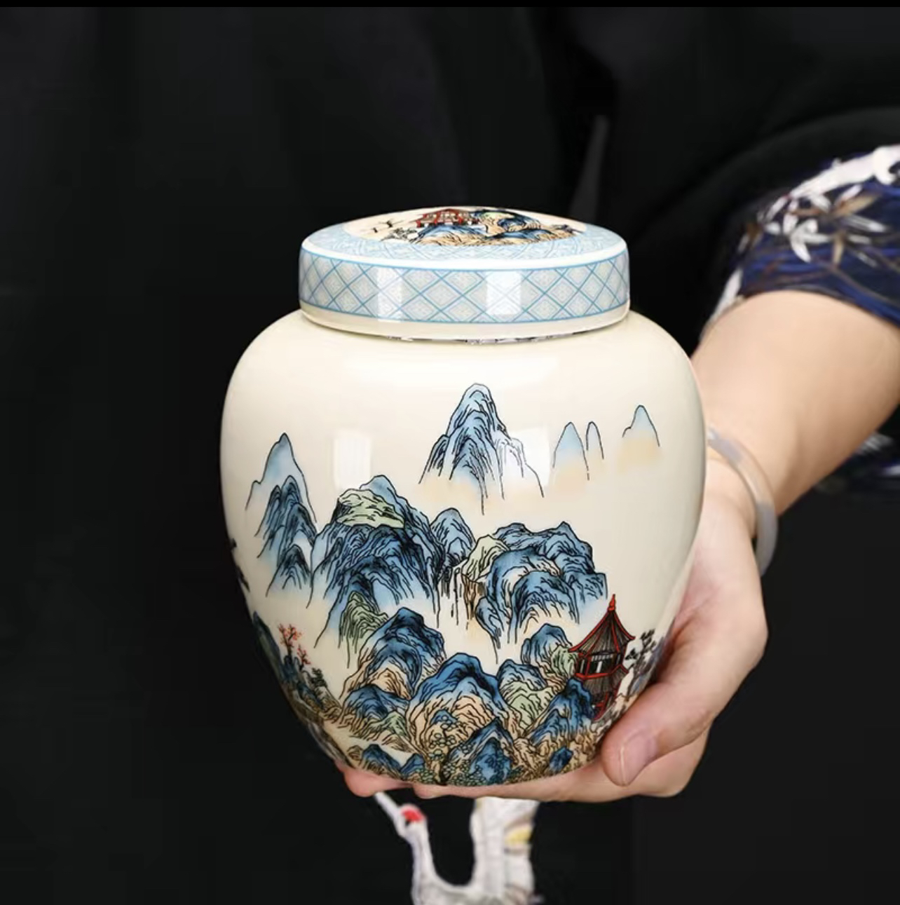 山水半斤陶瓷茶叶罐新中式密封罐存茶储存罐红茶普洱茶茶叶储存罐