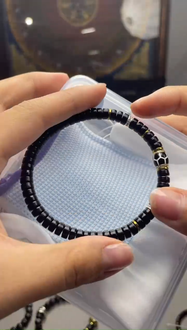 【闪购商品】椰蒂手串6*3