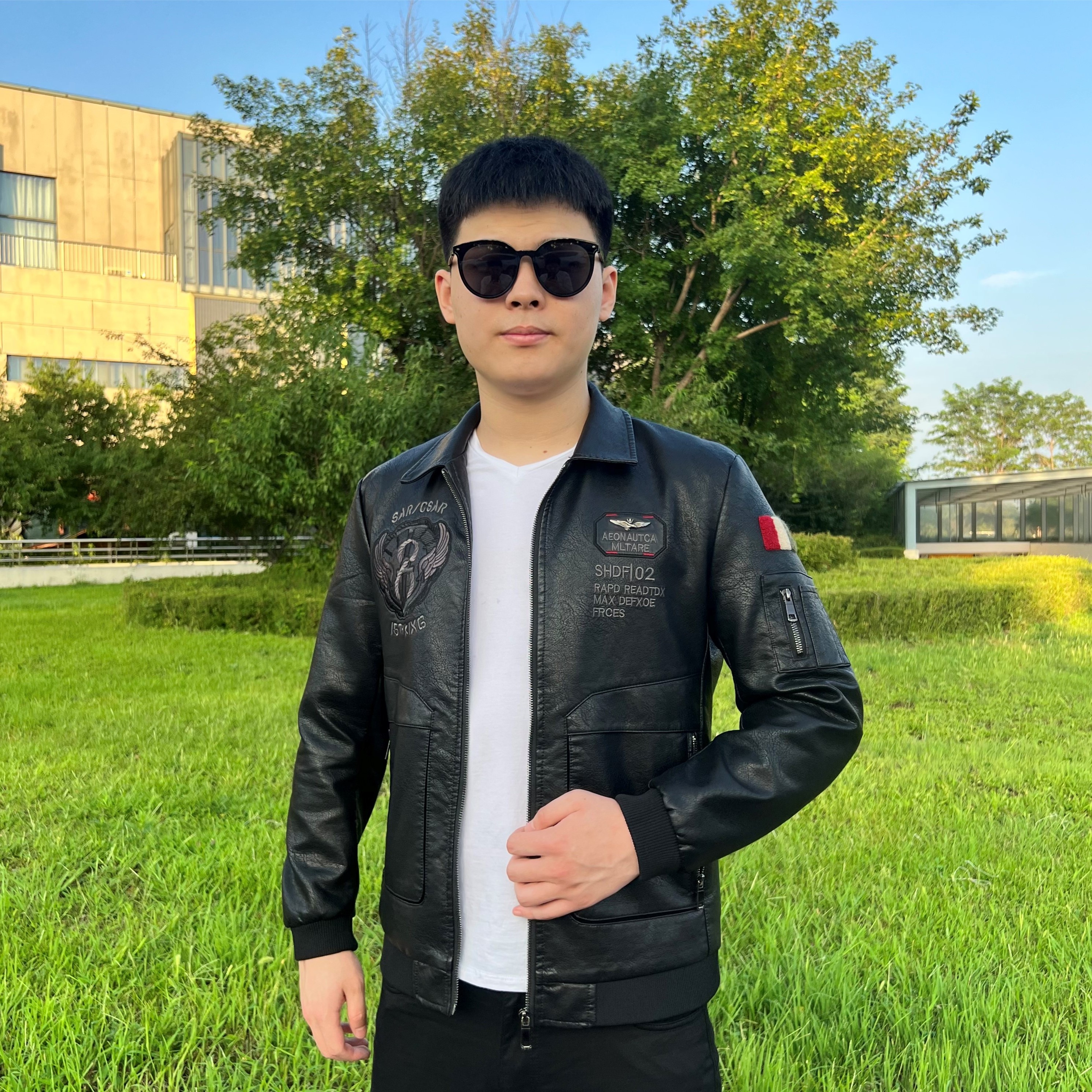 秋季翻领爆款男士重工刺绣黑色皮夹克休闲外套时尚修身百搭款1997