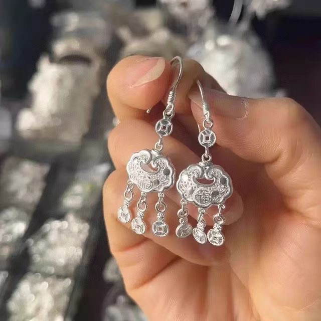 足银耳饰 祥云平安锁三铜钱新款气质耳环耳钉送闺蜜的生日礼物