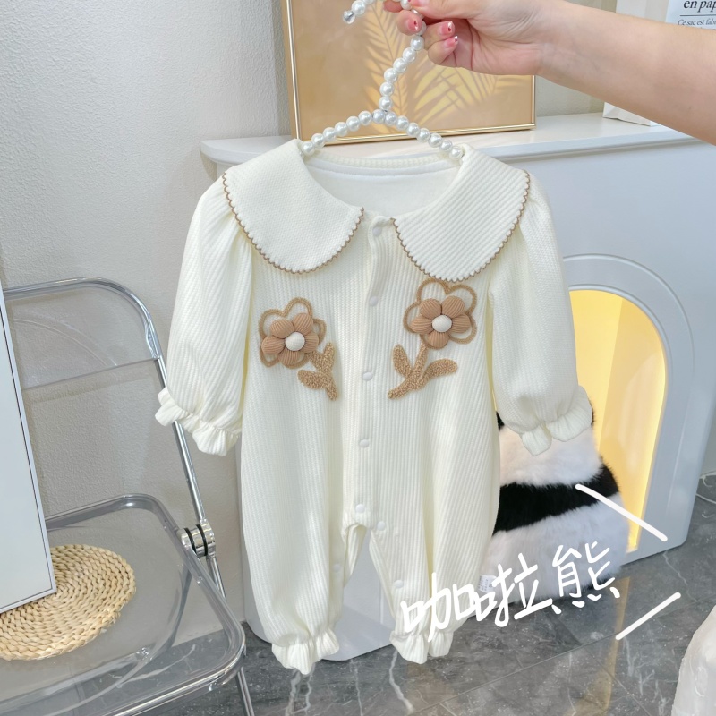 春秋款宝宝衣服新款休闲纯色两朵花娃娃领女宝舒适双层哈衣