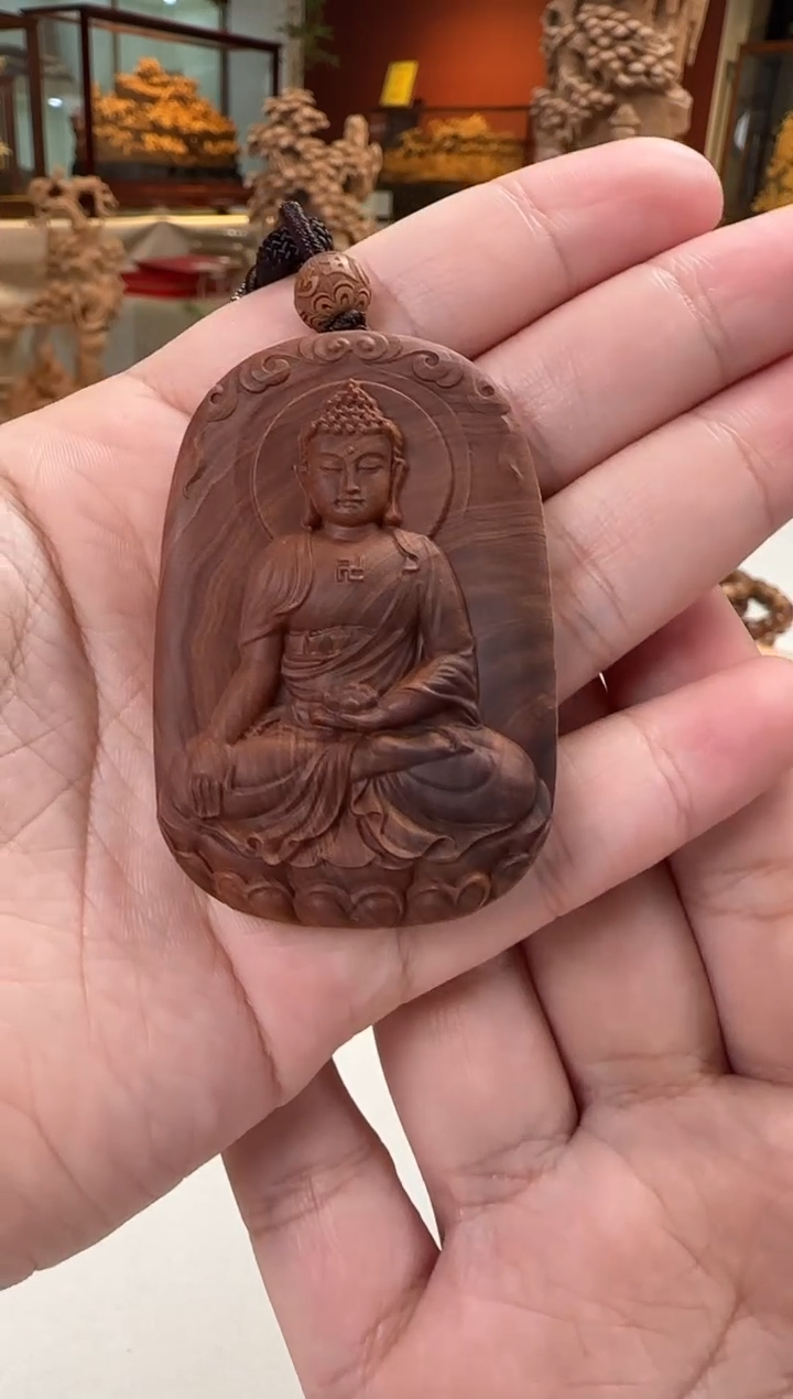 【闪购商品】檀香木吊坠佛牌 老山檀香