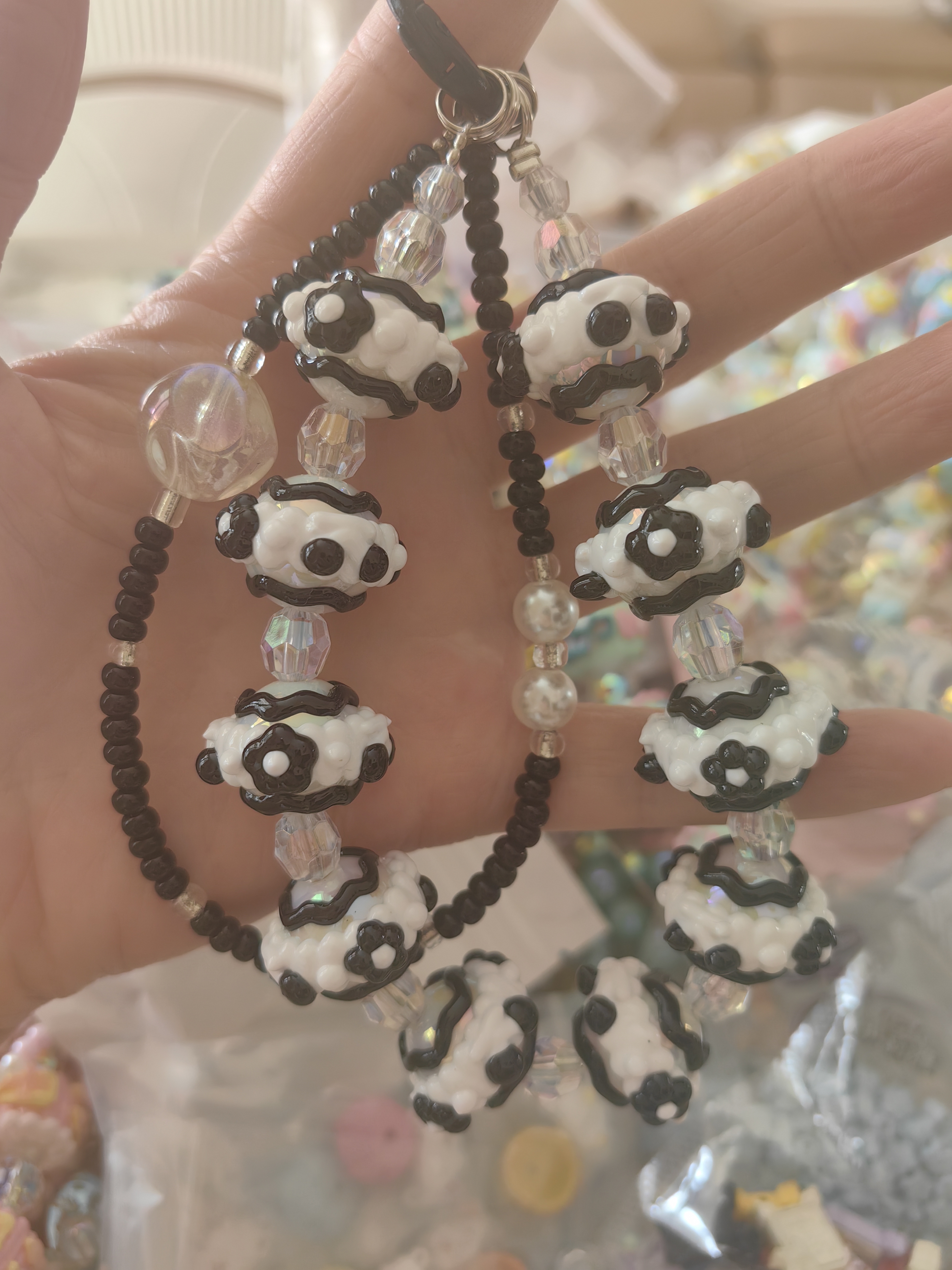 重油黑白樱桃手机链