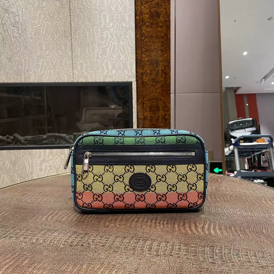 95新 GUCCI/古驰 Gucci腰包/98新/NB11377