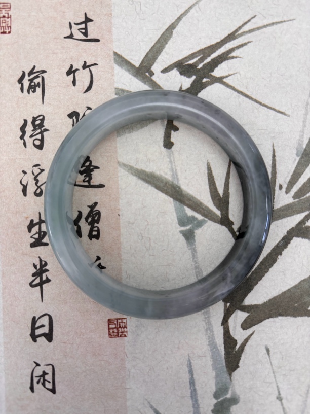 X303缅甸蓝水乌鸡飘花翡翠手镯