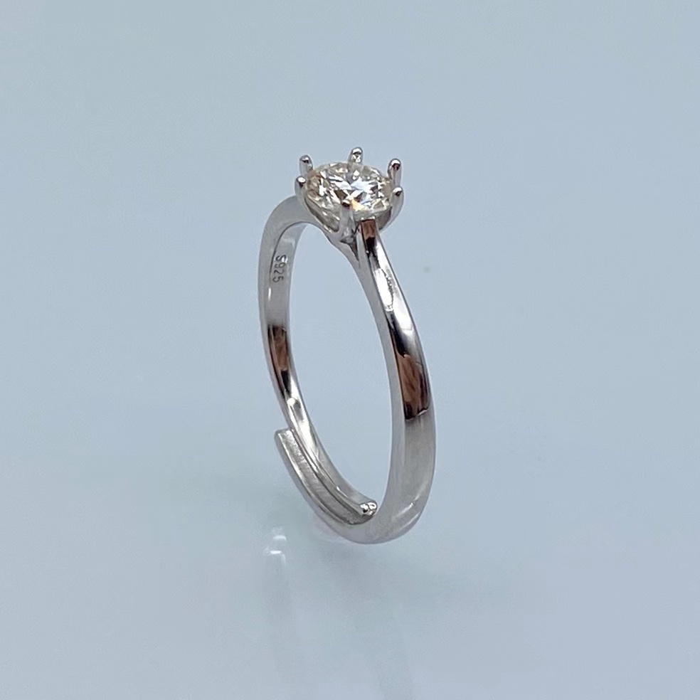 925银莫桑石戒指 Z7 轻奢50分六爪时尚活口莫桑石经典莫桑戒指