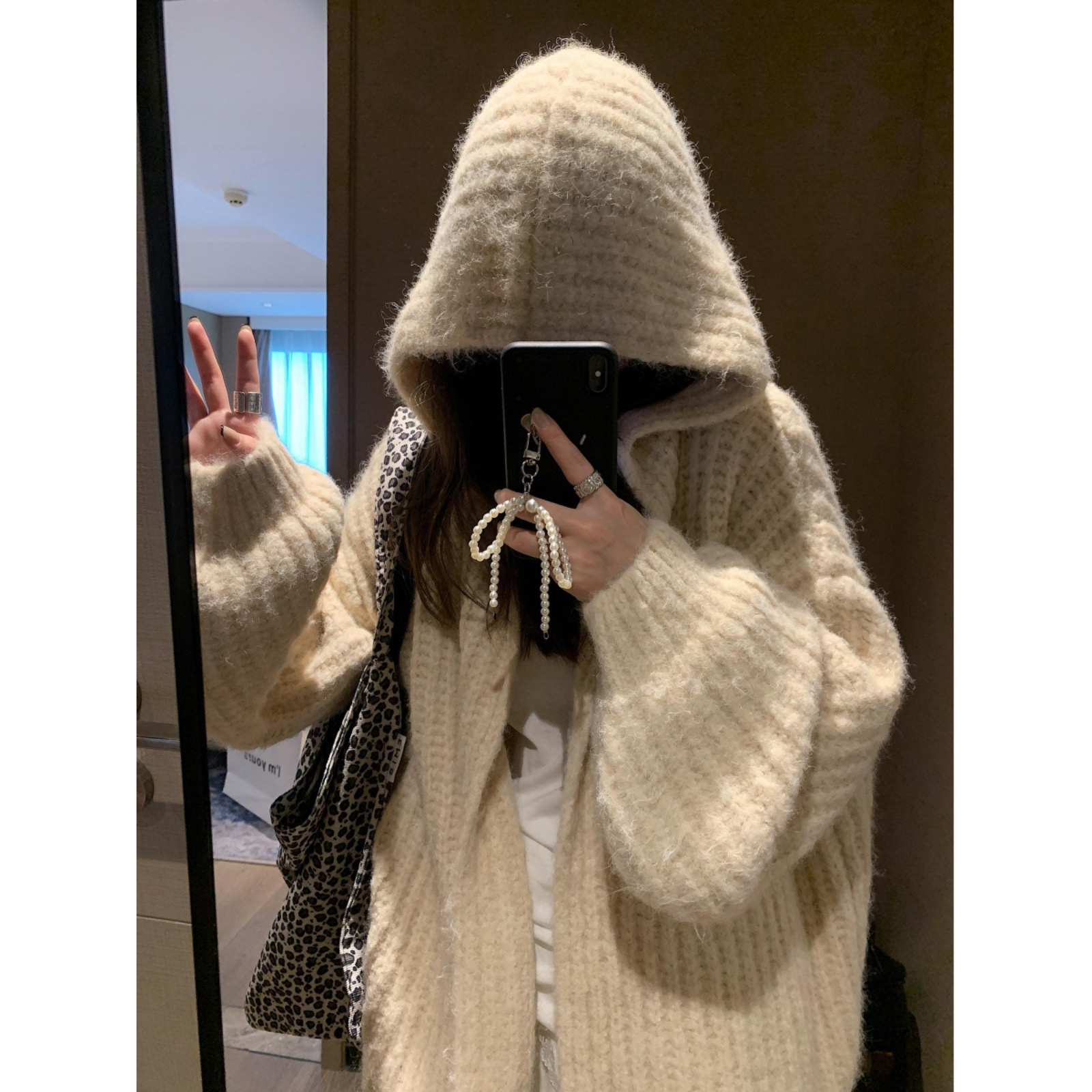 连帽灯笼袖针织毛衣开衫外套女2025秋季新款厚实慵懒软糯显瘦上衣