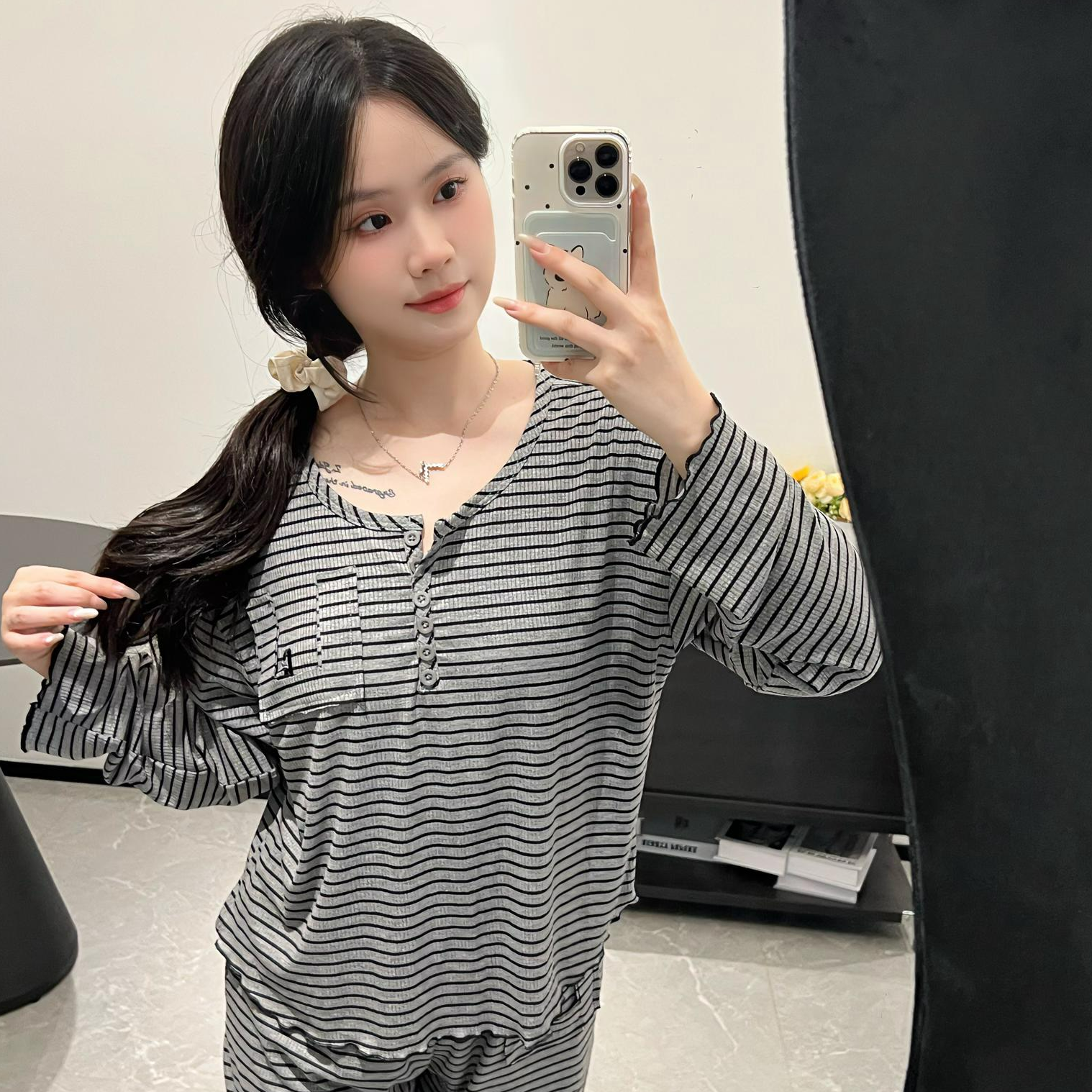 带胸垫简约2024新款ins风睡衣秋季女士家居服条纹长袖懒人套装