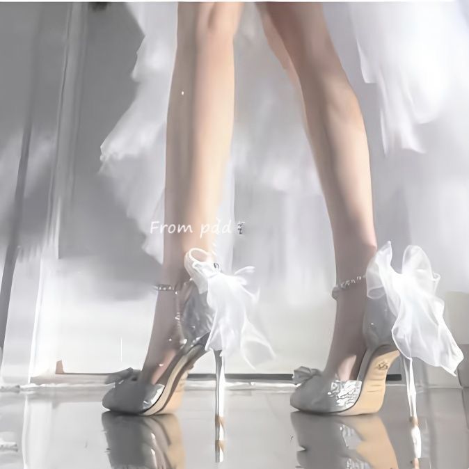 高跟鞋2024新款珍珠蝴蝶结银色中空凉鞋18岁成年礼婚纱两穿新舒适