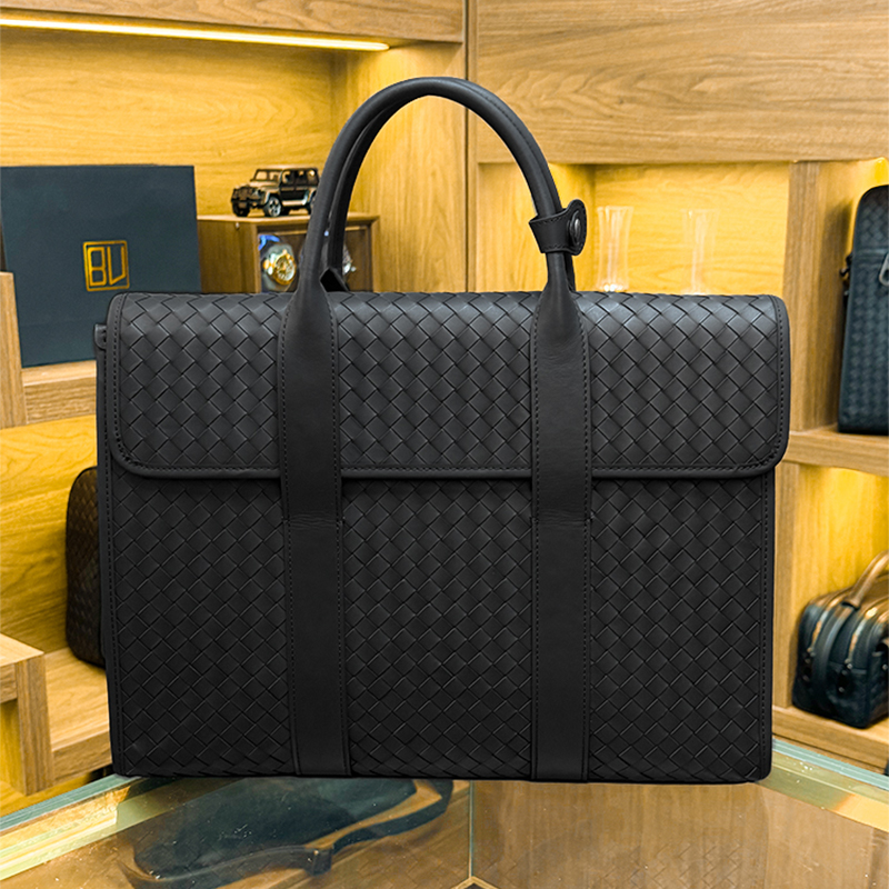 BV头层胎牛皮纯手工编织公文包公务包大容量电脑包休闲时尚轻奢