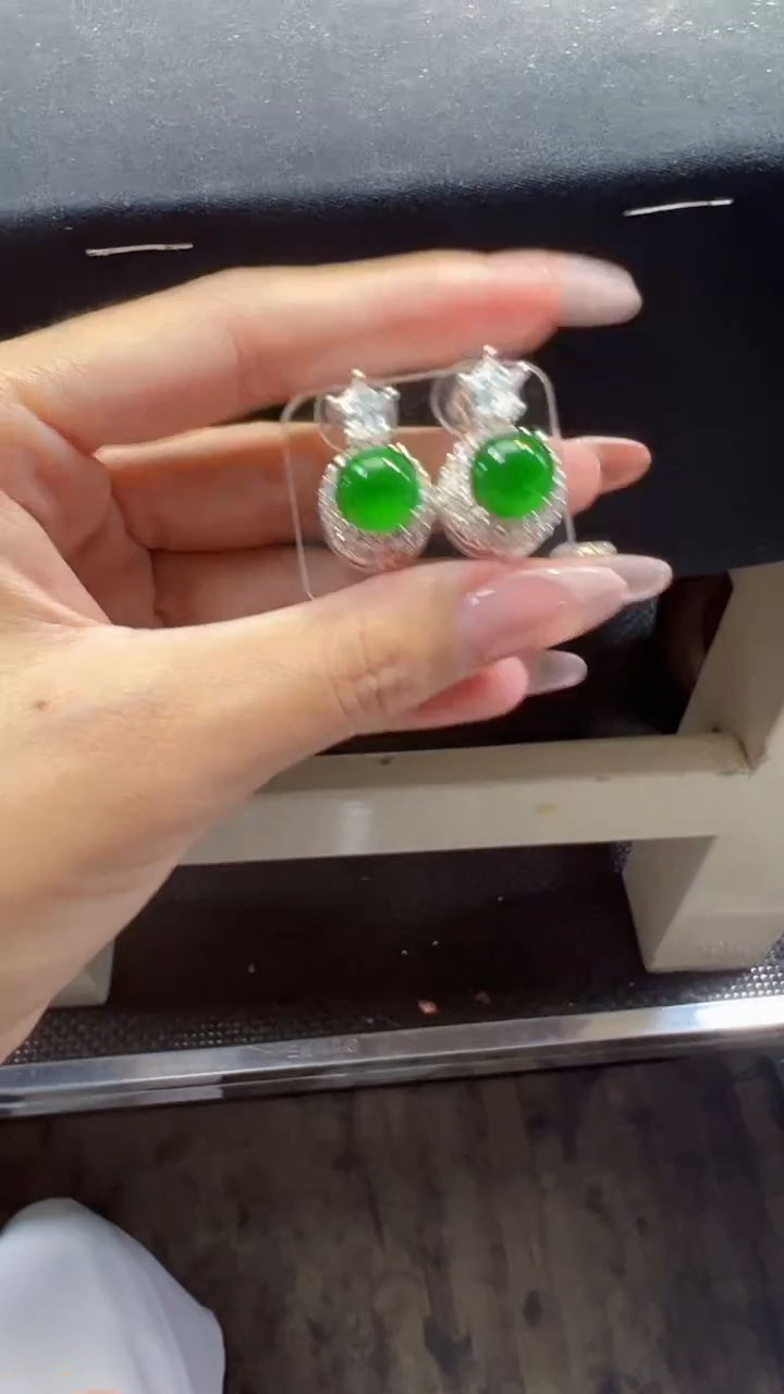 【闪购商品】定制翡翠未镶嵌蛋面1