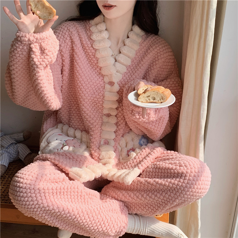 睡衣女秋冬新款日系开衫可爱卡通甜美玫瑰绒保暖加厚法兰绒家居服