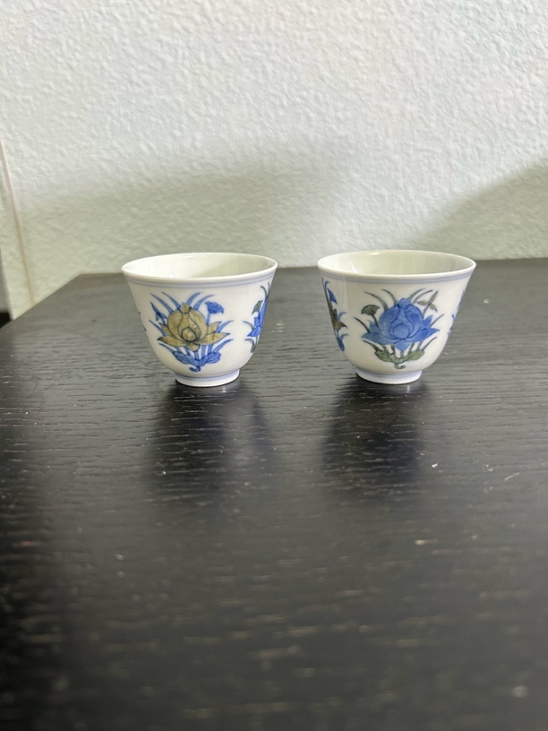 明成化斗彩杯一对